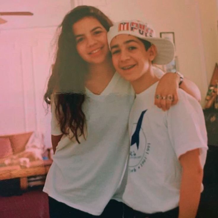 Lins Sister Susans Herbal Wisdom Lives on Through Family