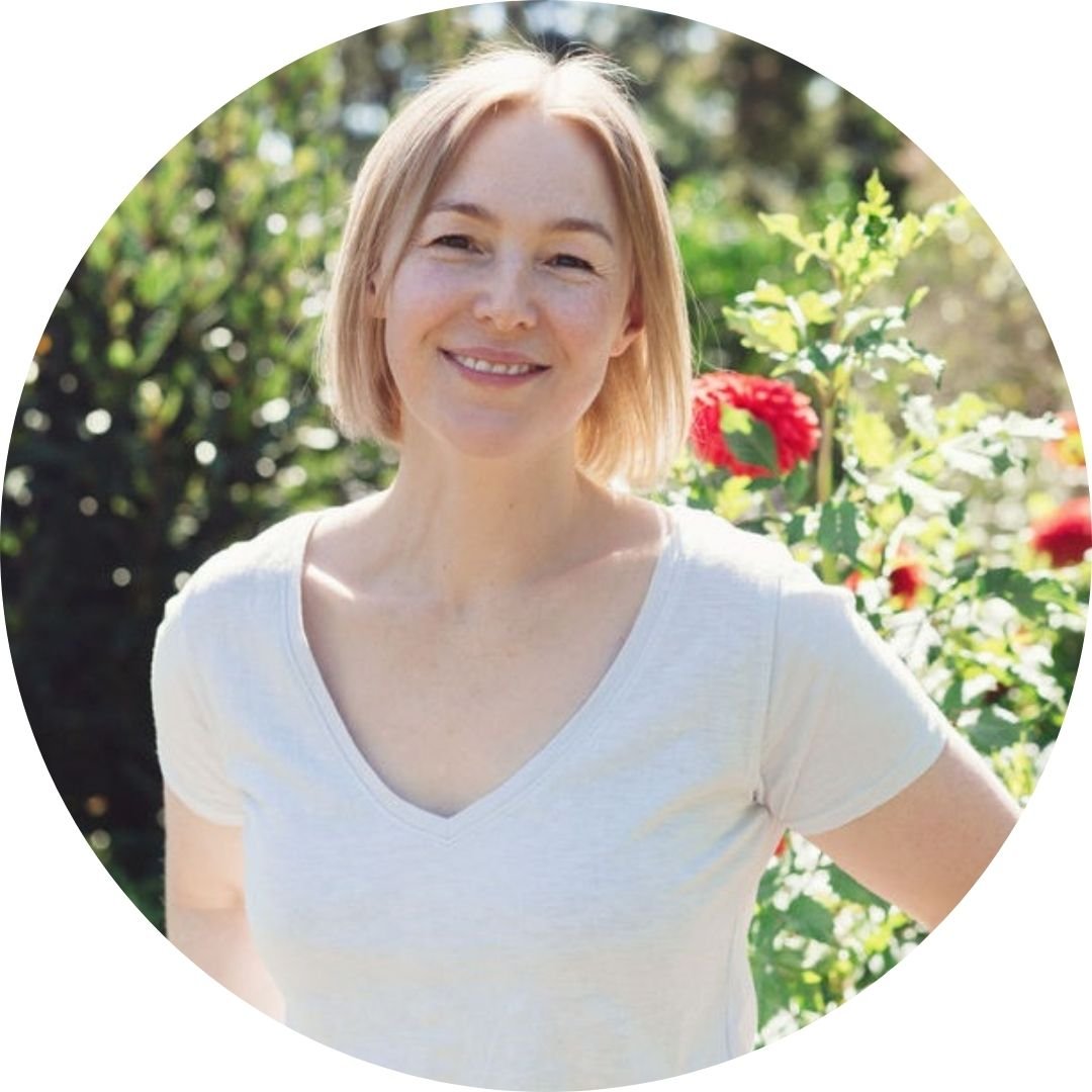 Lins Sister: Personal Stories & Perspectives Explore Self-Identity Through Family Stories